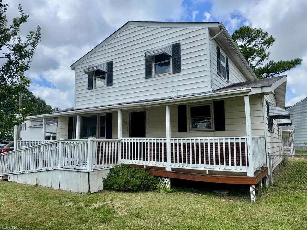 2144 Campostella RD, CHESAPEAKE VA 23324 - Photo 3