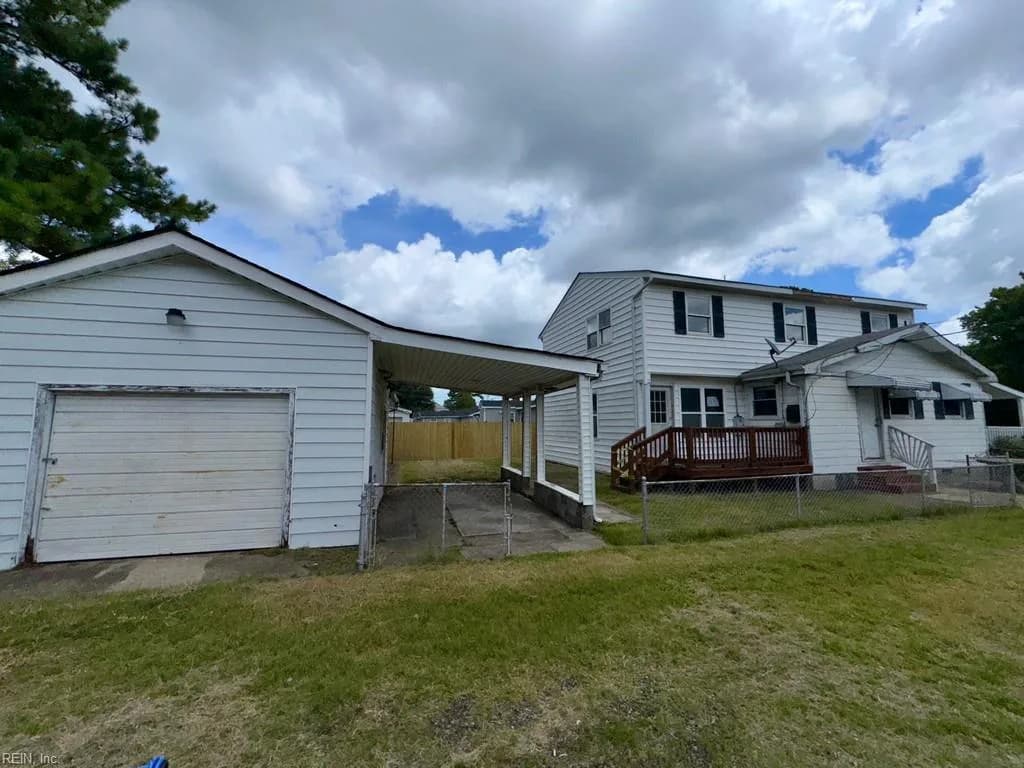 2144 Campostella RD, CHESAPEAKE VA 23324 - Photo 5