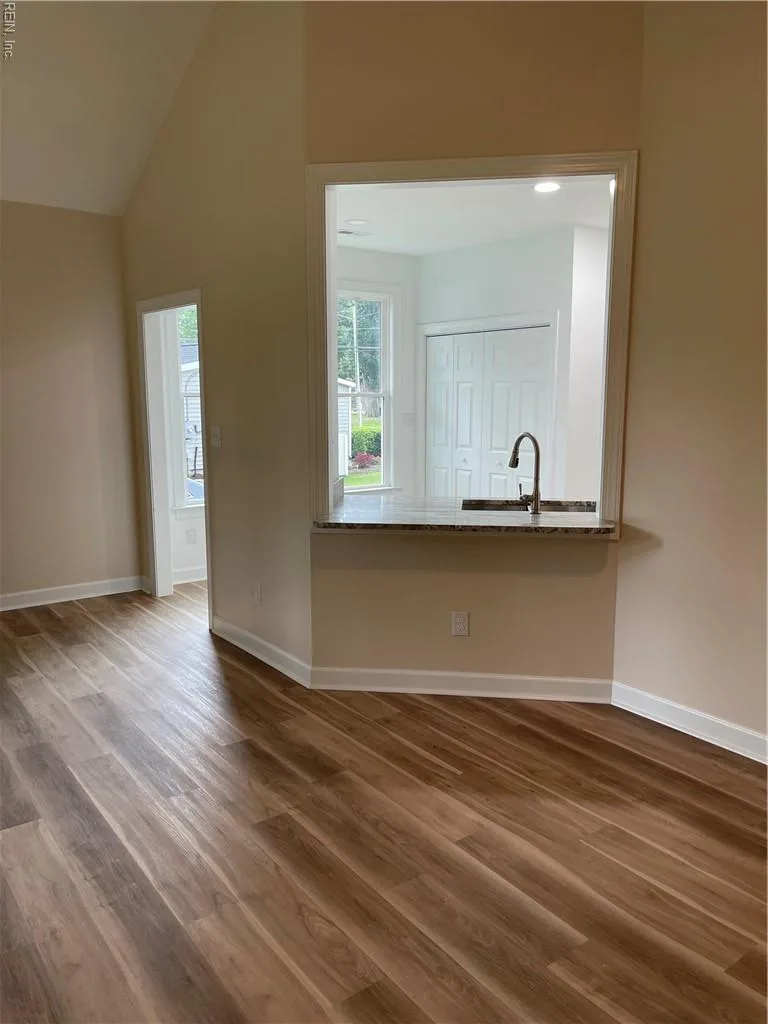 57 Huber RD, NEWPORTNEWS VA 23601 - Photo 4