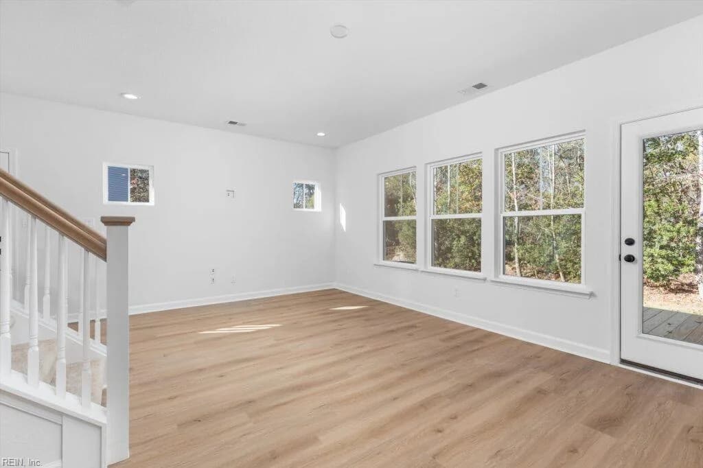 1011 Serene RD #104, SUFFOLK VA 23435 - Photo 5