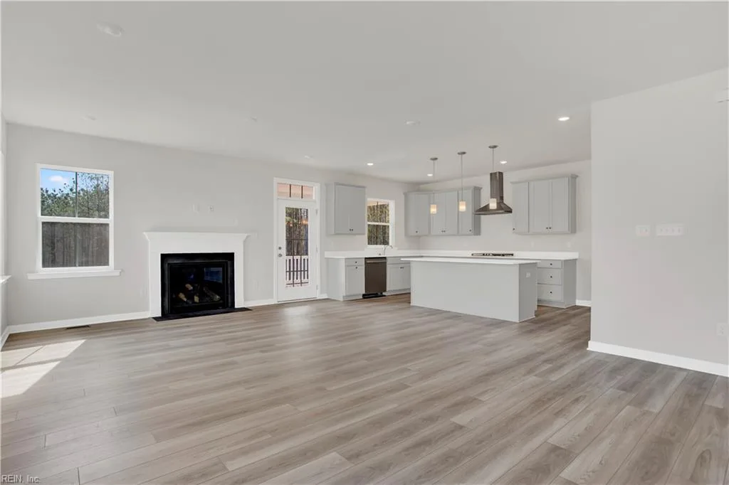 6300 Fawncrest LN, WILLIAMSBURG VA 23188 - Photo 5