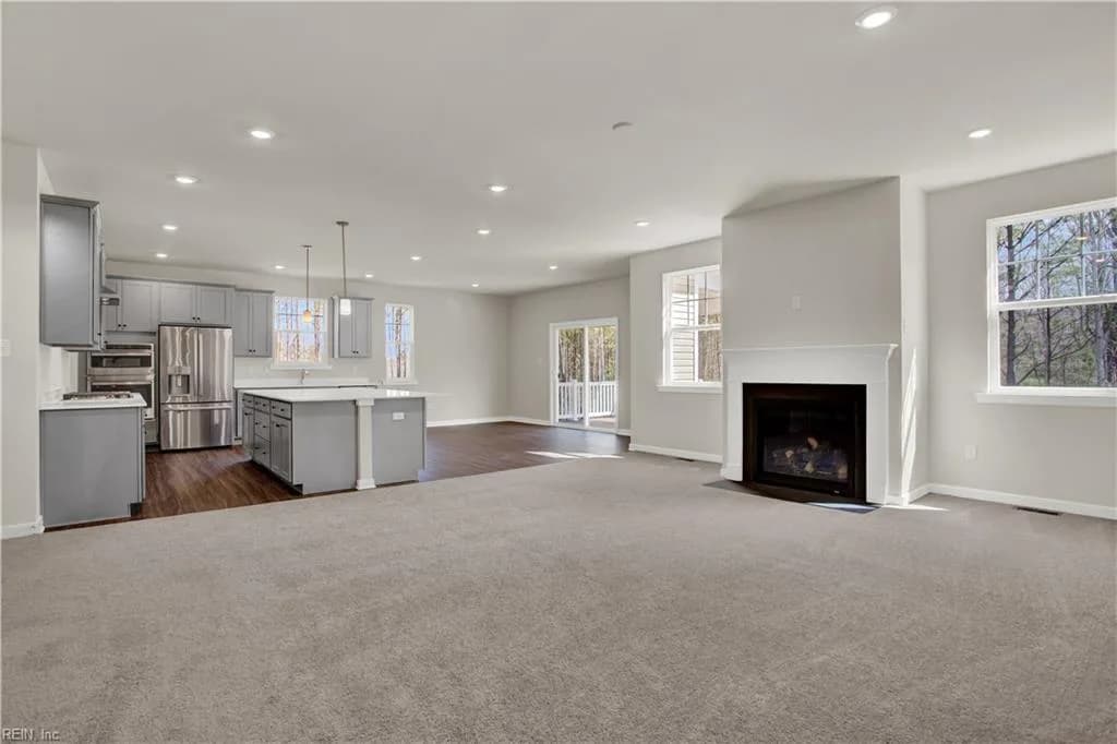 6308 Fawncrest LN, WILLIAMSBURG VA 23188 - Photo 4