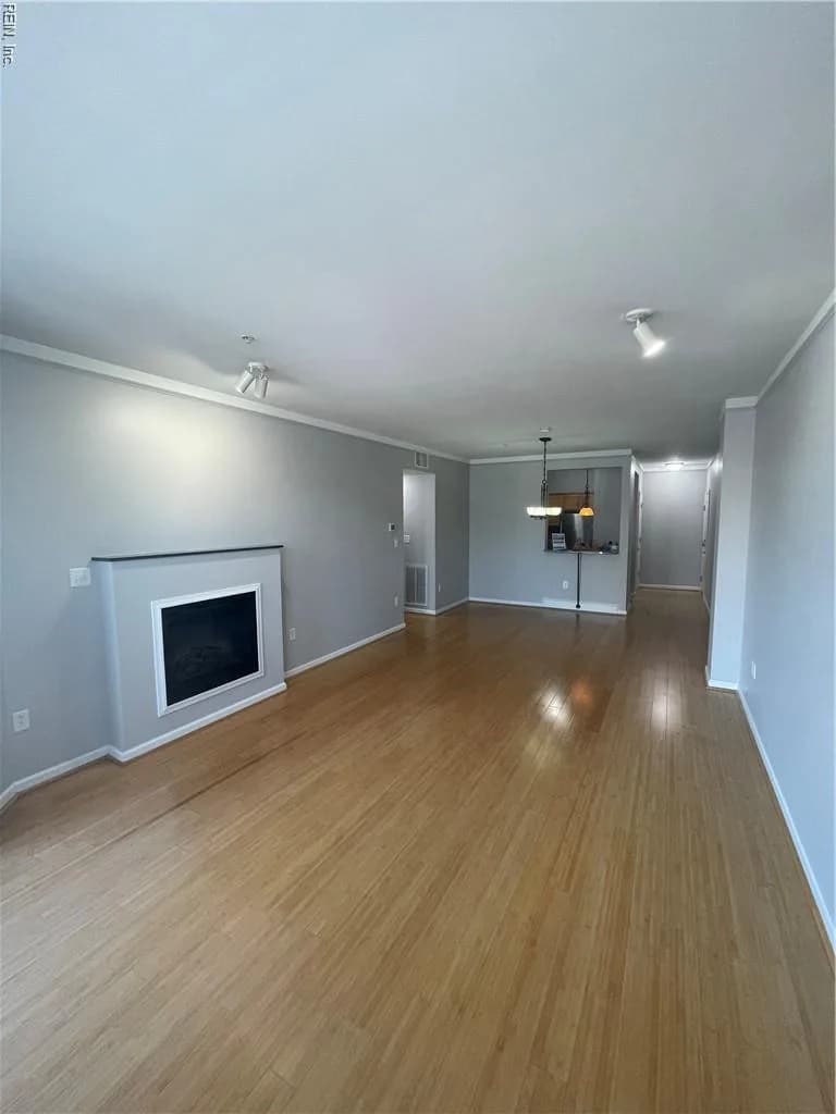 249 W Freemason ST #405, NORFOLK VA 23510 - Photo 2
