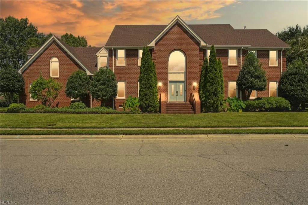 127 Nansemond Pointe DR, SUFFOLK VA 23435 - Photo 3