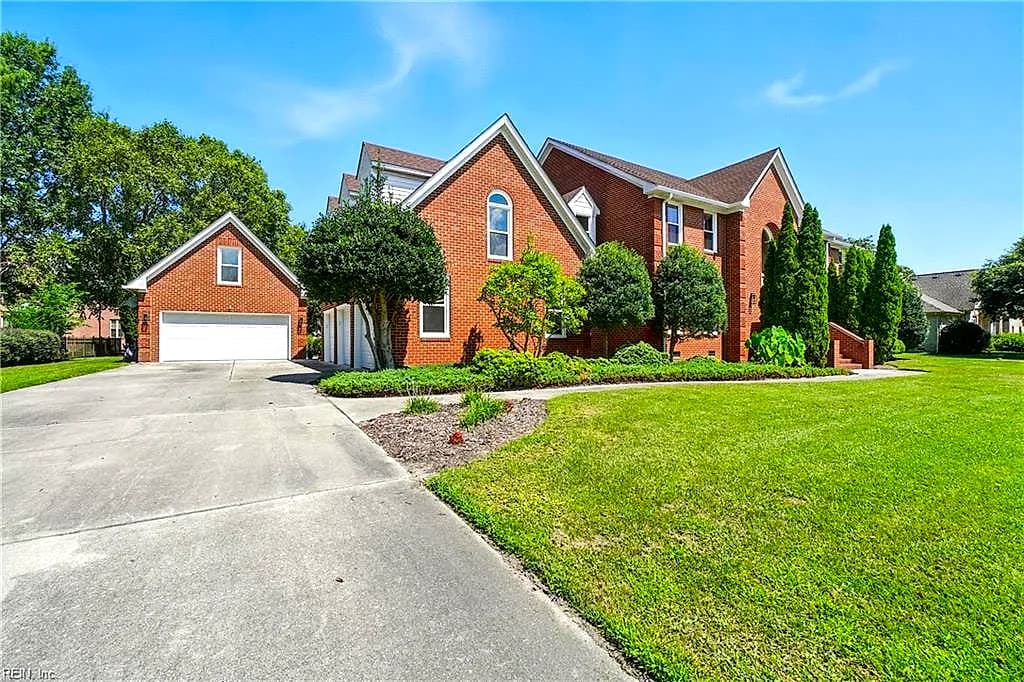 127 Nansemond Pointe DR, SUFFOLK VA 23435 - Photo 4