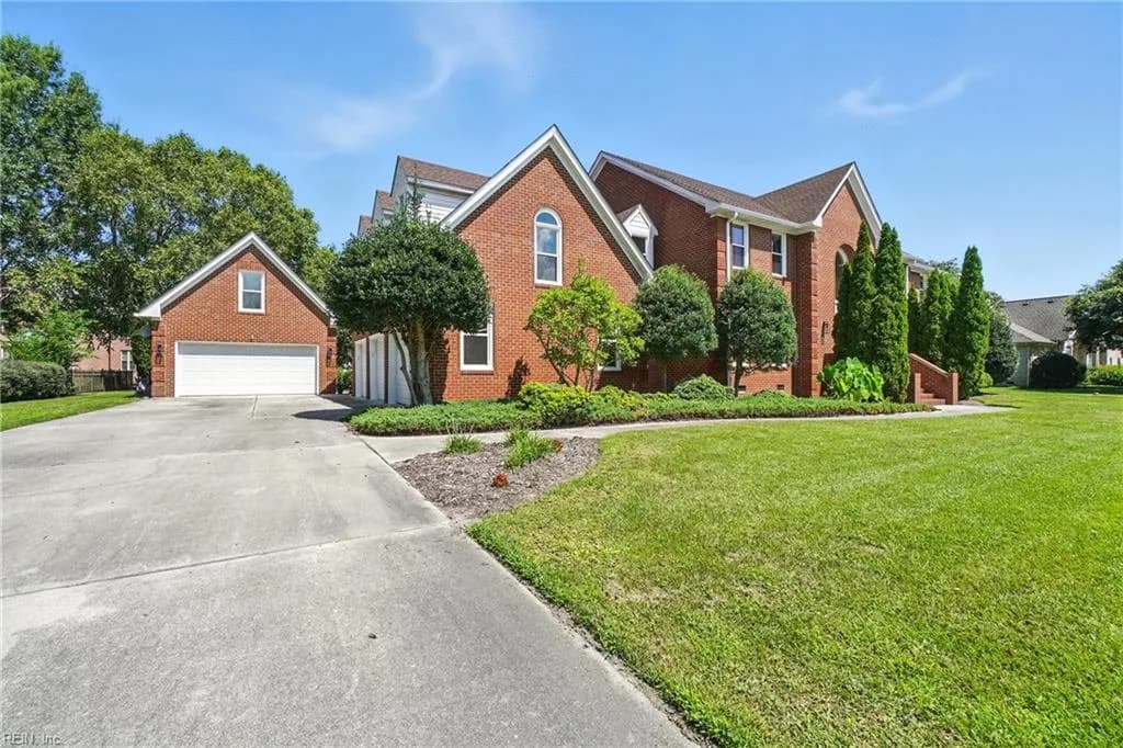 127 Nansemond Pointe DR, SUFFOLK VA 23435 - Photo 4