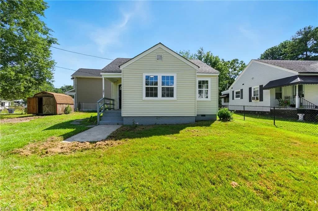 201 Brook AVE, SUFFOLK VA 23434 - Photo 4