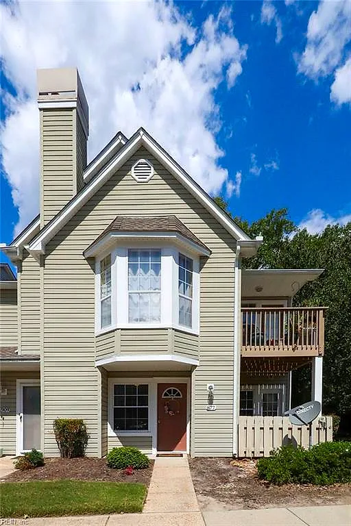 877 Whistling Swan DR, VIRGINIA BEACH VA 23464