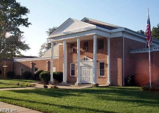 4700 Little John DR, NORFOLK VA 23513