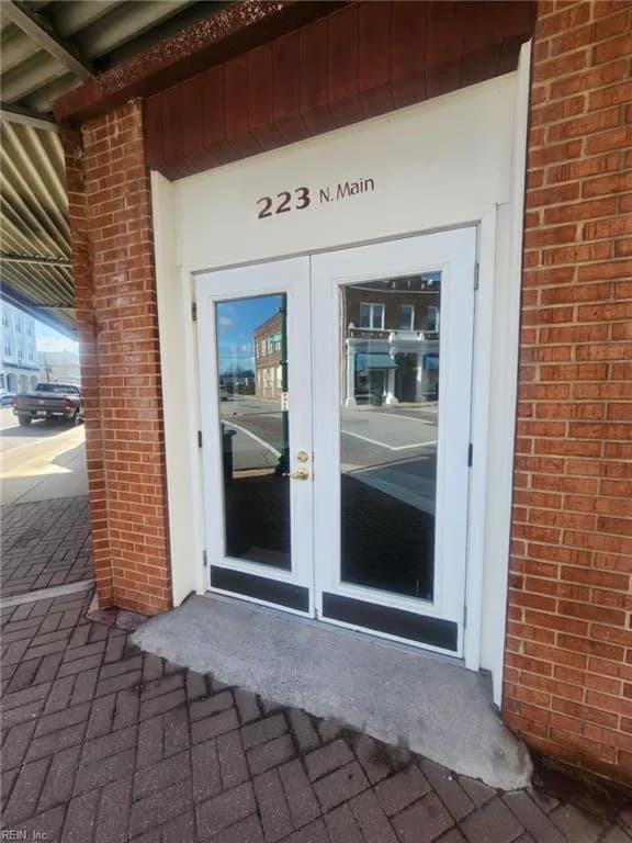 223 N Main ST, FRANKLIN VA 23851 - Photo 3
