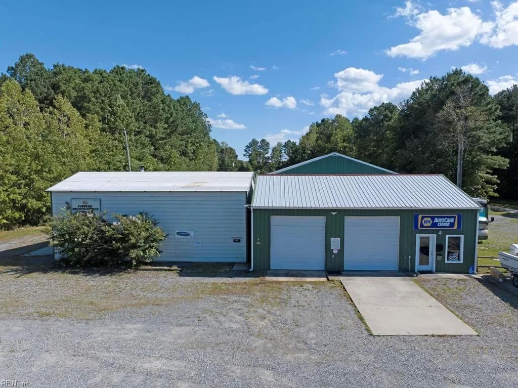 1856 Buckley Hall RD, COBBSCREEK VA 23035 - Photo 2