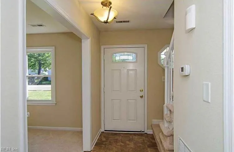 10 Eberly Terrace TER, HAMPTON VA 23669 - Photo 4