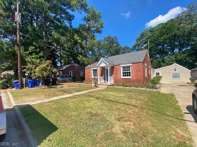 18 N Colin DR, PORTSMOUTH VA 23701 - Photo 3