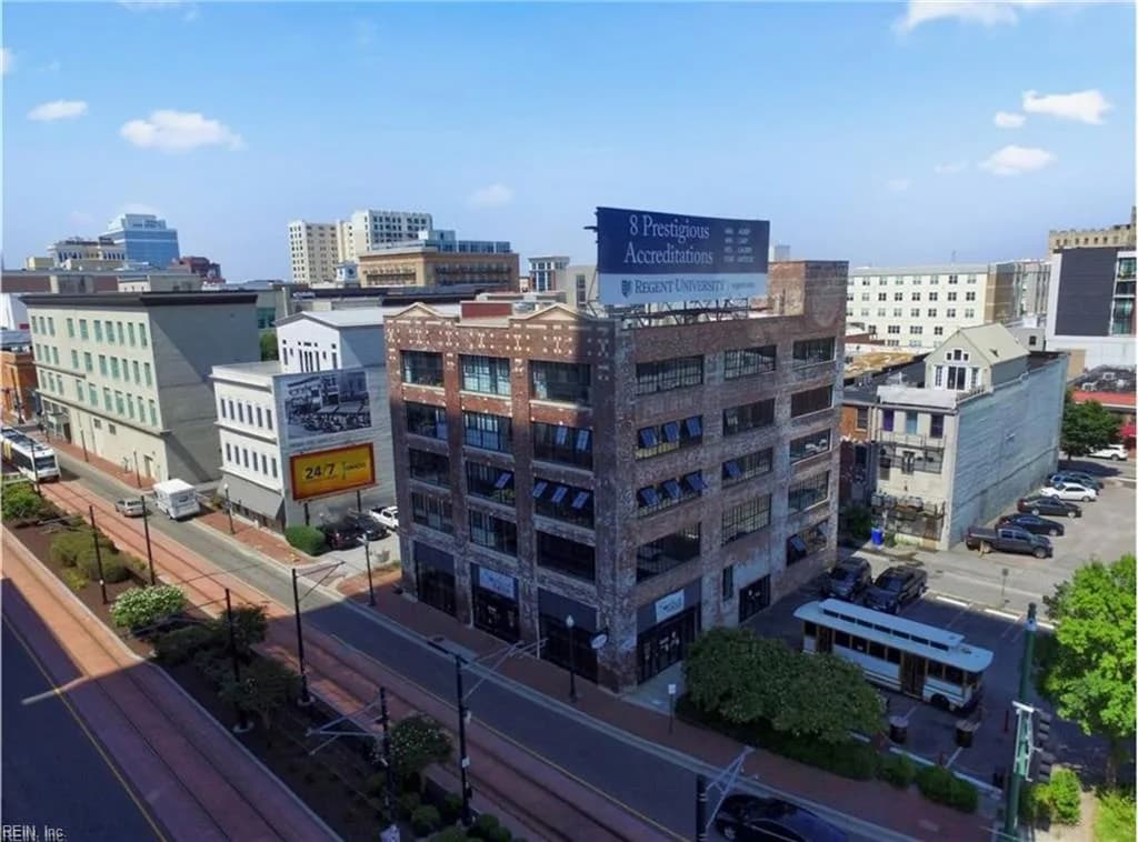 435 Monticello AVE #300C, NORFOLK VA 23510 - Photo 2