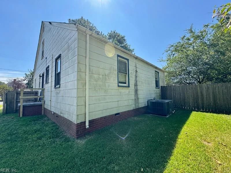 106 Constitution AVE #A&B, PORTSMOUTH VA 23704 - Photo 5