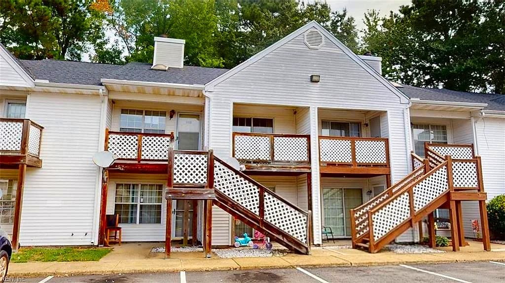 88 Emeraude Plage NONE #B, HAMPTON VA 23666 - Main photo