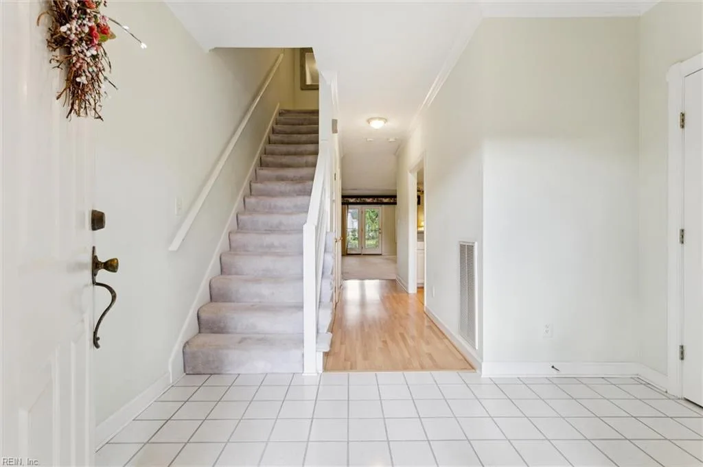 116 Genoa DR, HAMPTON VA 23664 - Photo 3