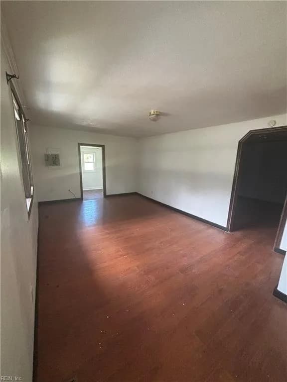 6858 Crittenden RD, SUFFOLK VA 23432 - Photo 3