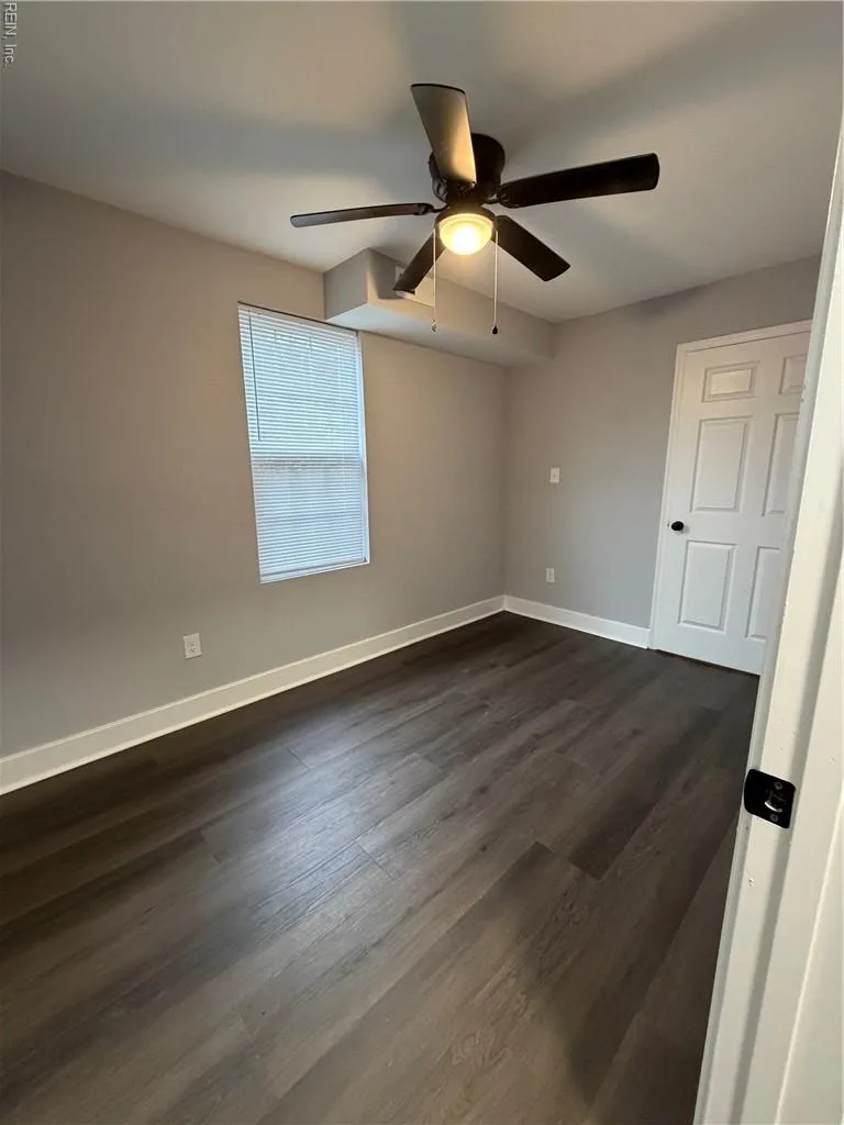 924 Potomac AVE, PORTSMOUTH VA 23707 - Photo 3
