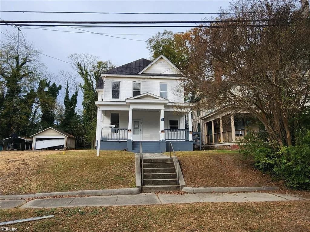 223 Clay ST, SUFFOLK VA 23434 - Main photo