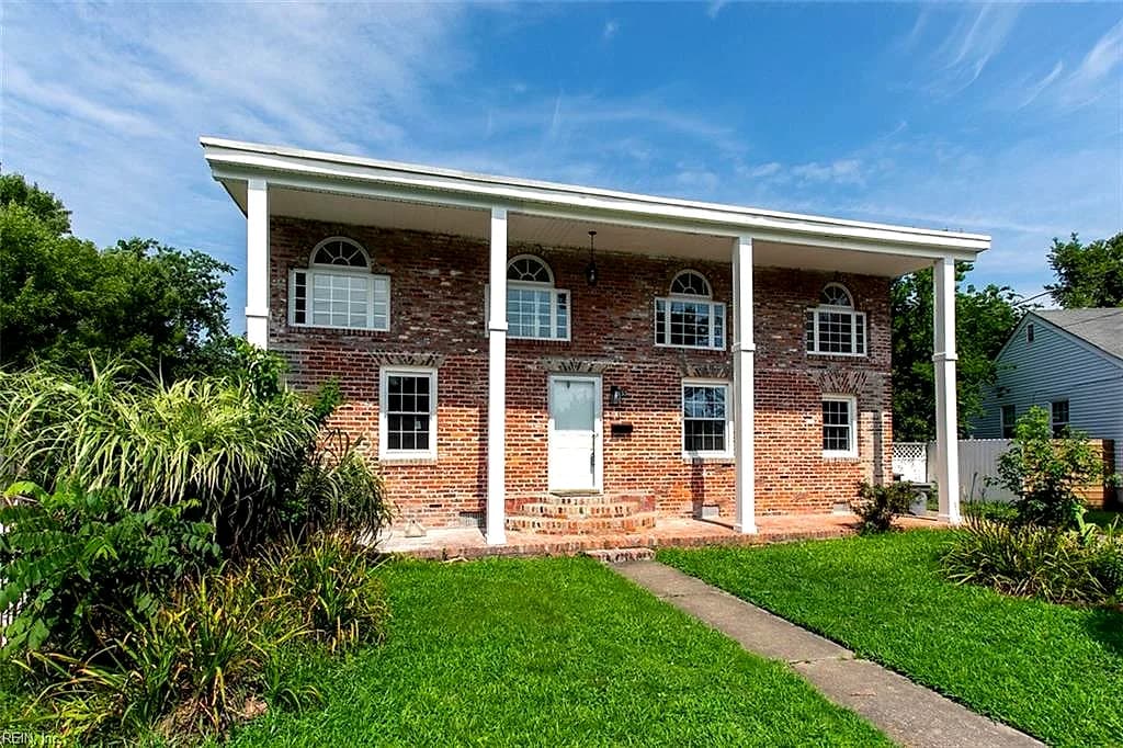 33 Clayton DR, HAMPTON VA 23669 - Main photo