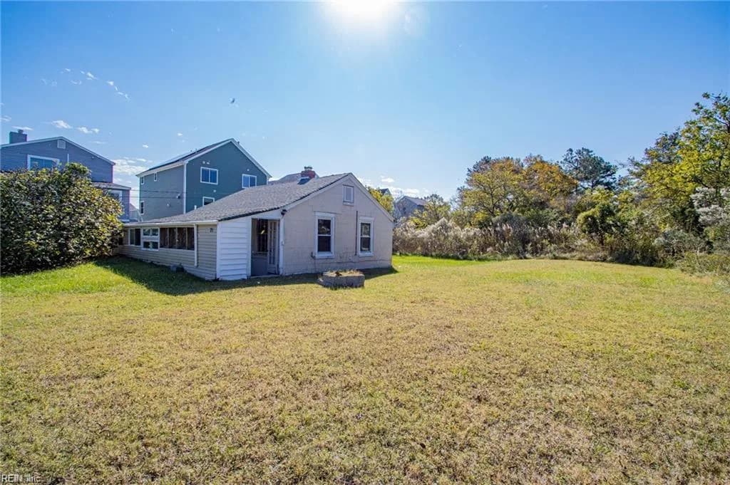 21 Constant RD, HAMPTON VA 23664 - Photo 3