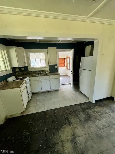 21 Constant RD, HAMPTON VA 23664 - Photo 5