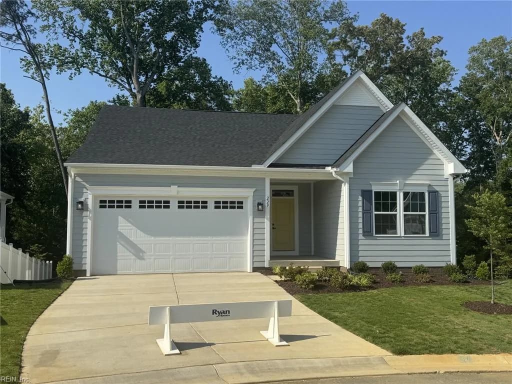 229 Woodcreek RD, WILLIAMSBURG VA 23185 - Main photo