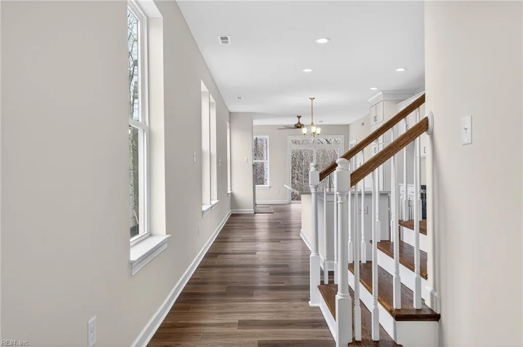 3016 PLYMOUTH PL, WILLIAMSBURG VA 23185 - Photo 4