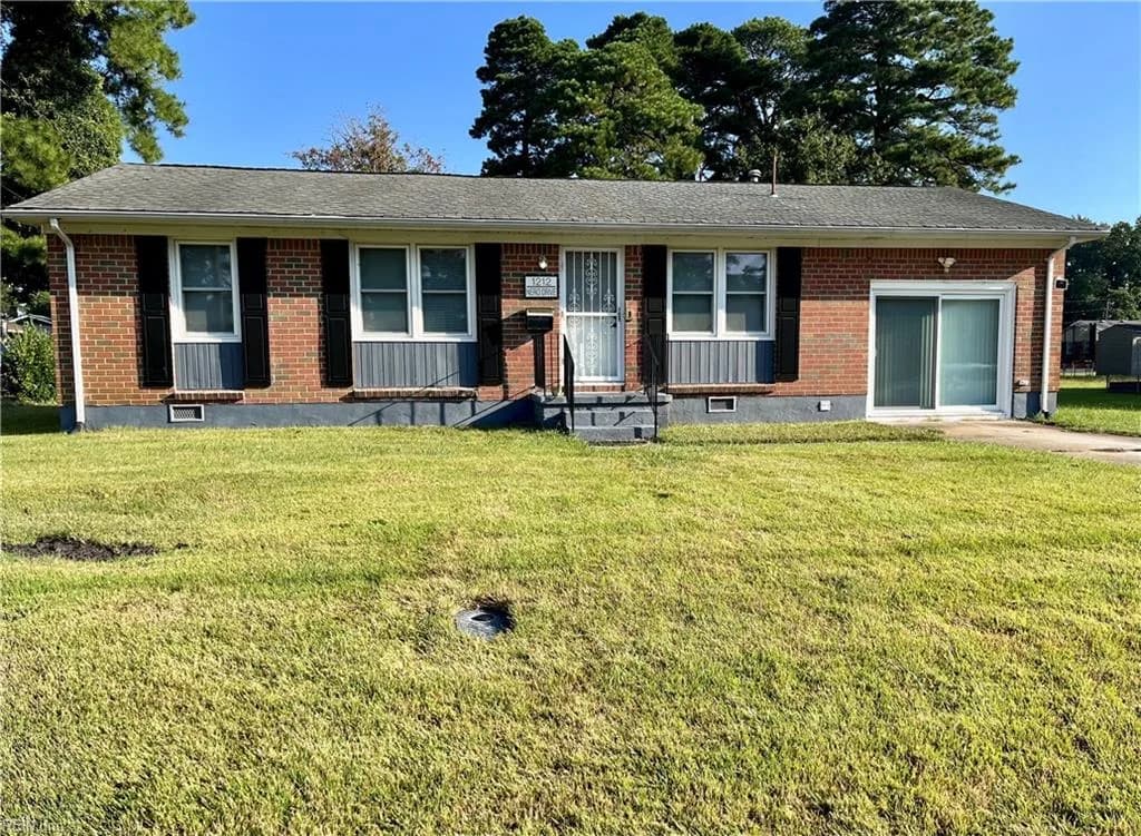 1212 Nero DR, PORTSMOUTH VA 23701 - Main photo