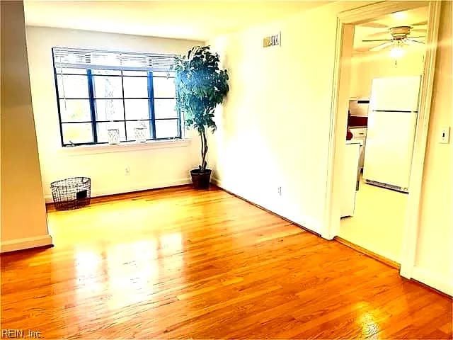 4010 Holly AVE #2, NORFOLK VA 23504 - Photo 4