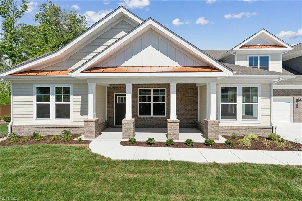 2216 Edwin DR, Chesapeake — 3 bed Residential, 2,314 sqft