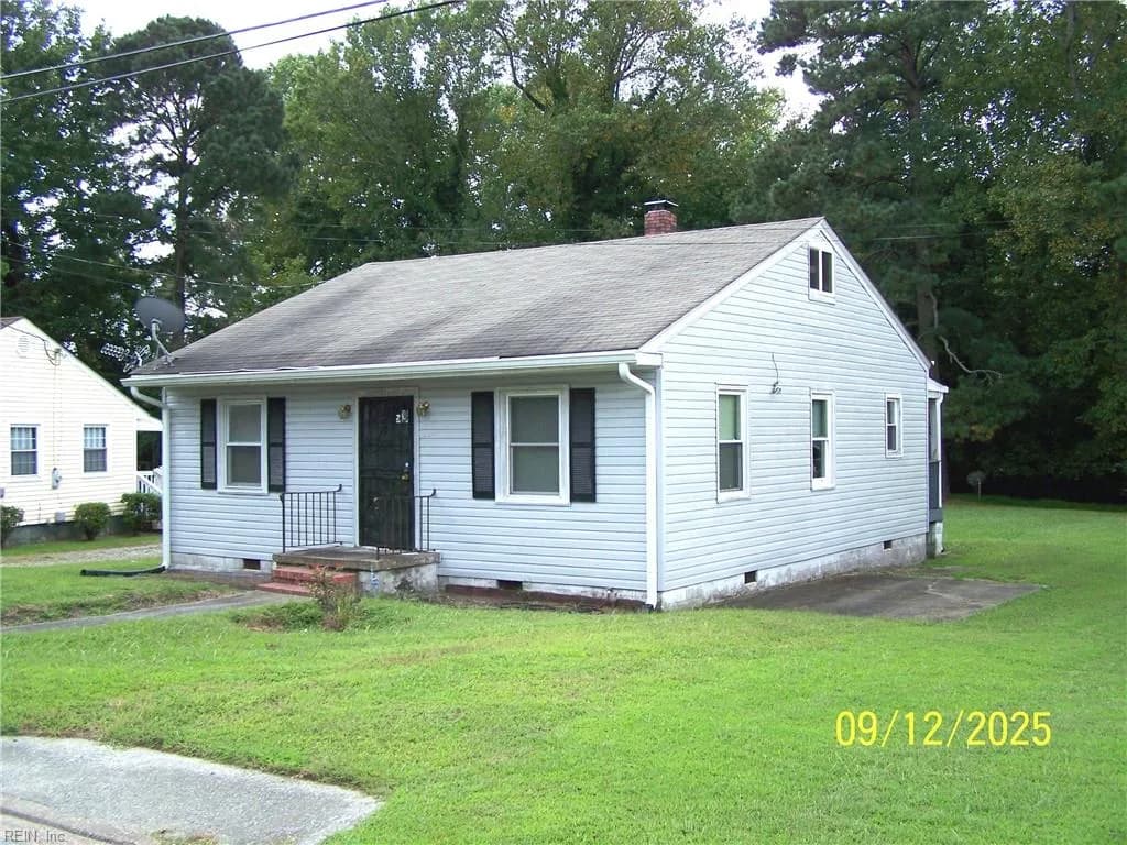 571 Laurel ST, FRANKLIN VA 23851 - Photo 3