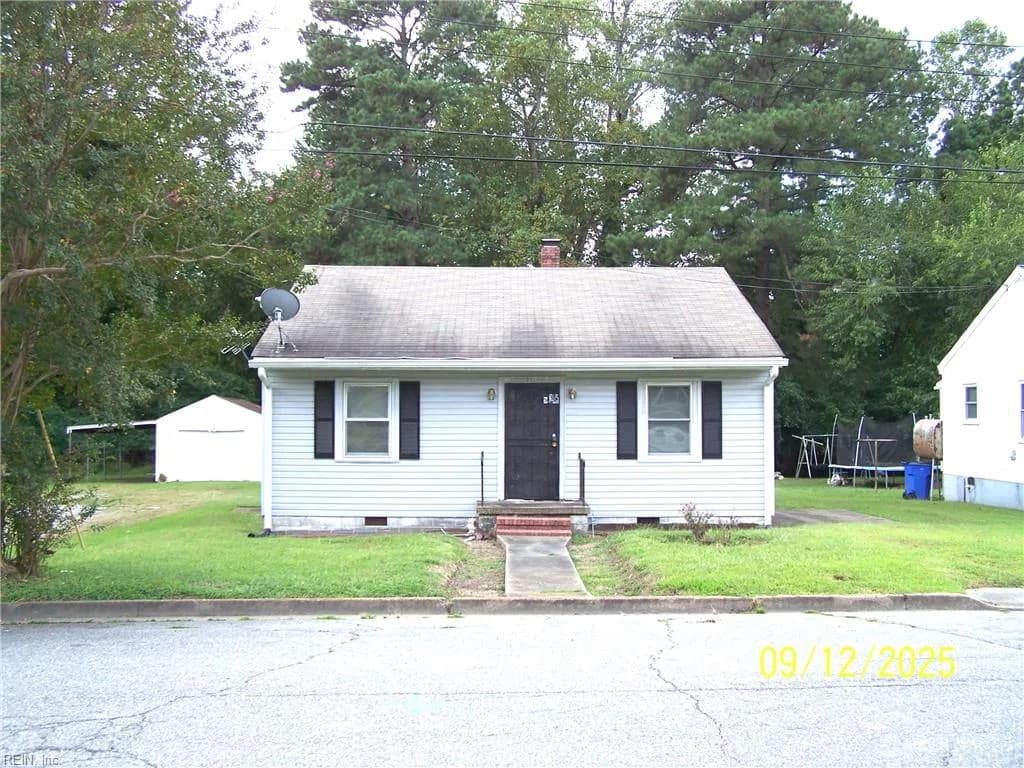 571 Laurel ST, FRANKLIN VA 23851 - Photo 4