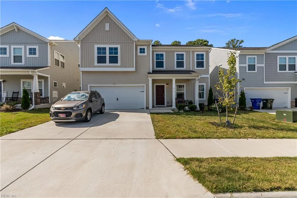 218 Mill Stream DR, Suffolk — 6 bed Residential, 2,830 sqft