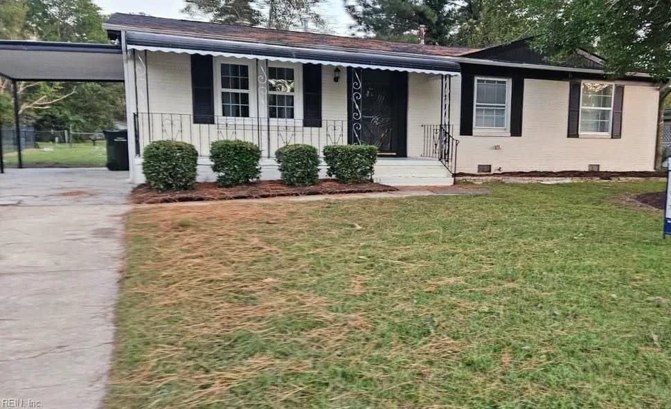 1215 Lake Kennedy DR, SUFFOLK VA 23434 - Photo 2