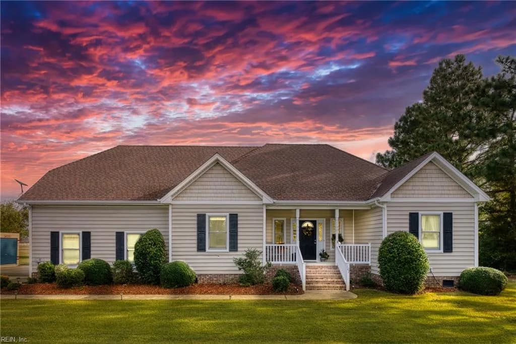 102 Bayshore Ct, Maple, NC 27956, USA - Main photo