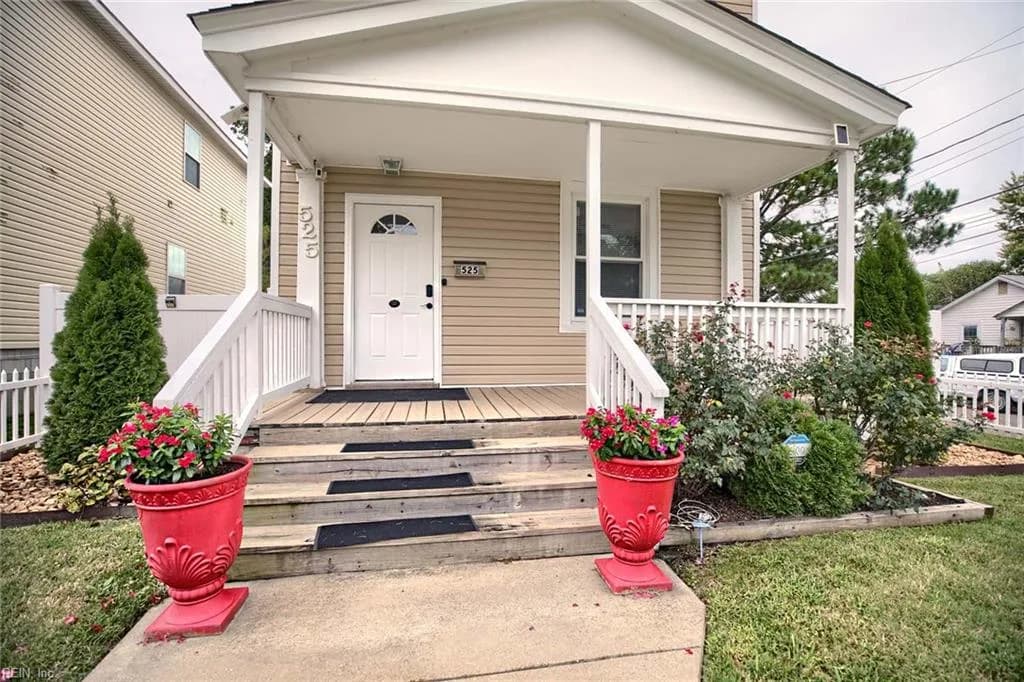 525 Eaton ST, HAMPTON VA 23669 - Photo 2