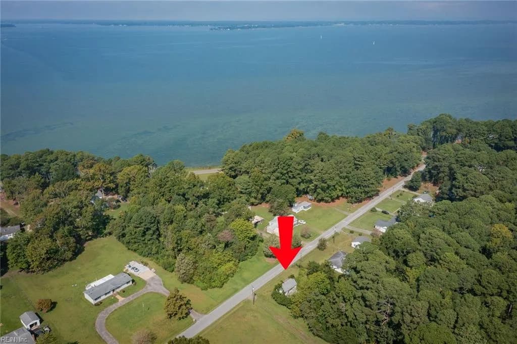 143 Callis Wharf RD, GRIMSTEAD VA 23064 - Photo 3