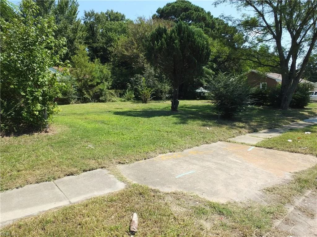 21 Radford ST, PORTSMOUTH VA 23701 - Photo 3