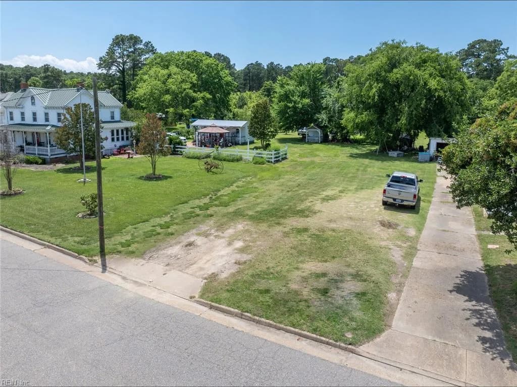 1360 Poquoson AVE, POQUOSON VA 23662 - Photo 3