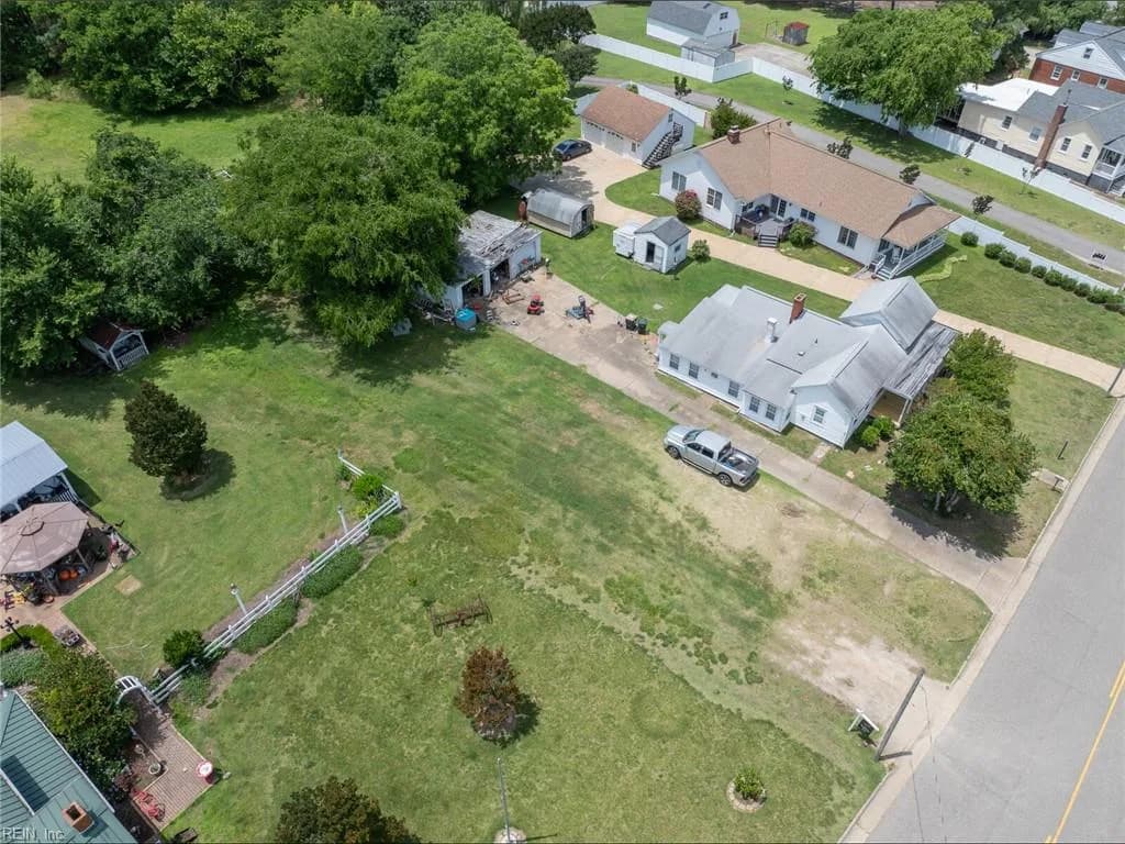1360 Poquoson AVE, POQUOSON VA 23662 - Photo 4