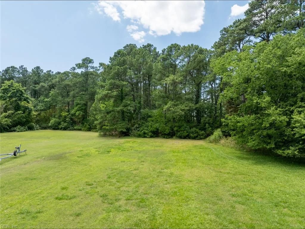 1360 Poquoson AVE, POQUOSON VA 23662 - Photo 5