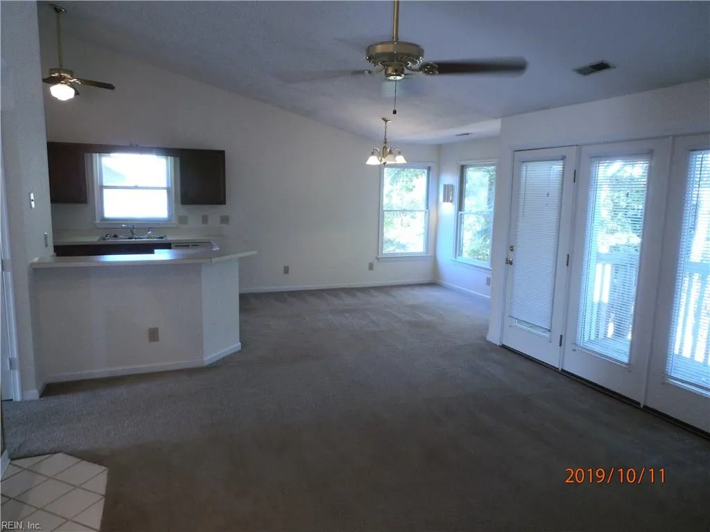 501 Bridge XING #C, YORKTOWN VA 23692 - Photo 3