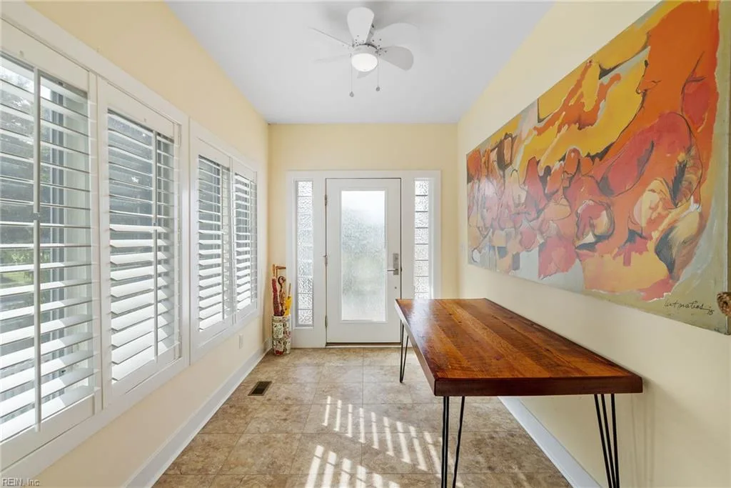 727 Tazewell AVE, CAPECHARLES VA 23310 - Photo 4