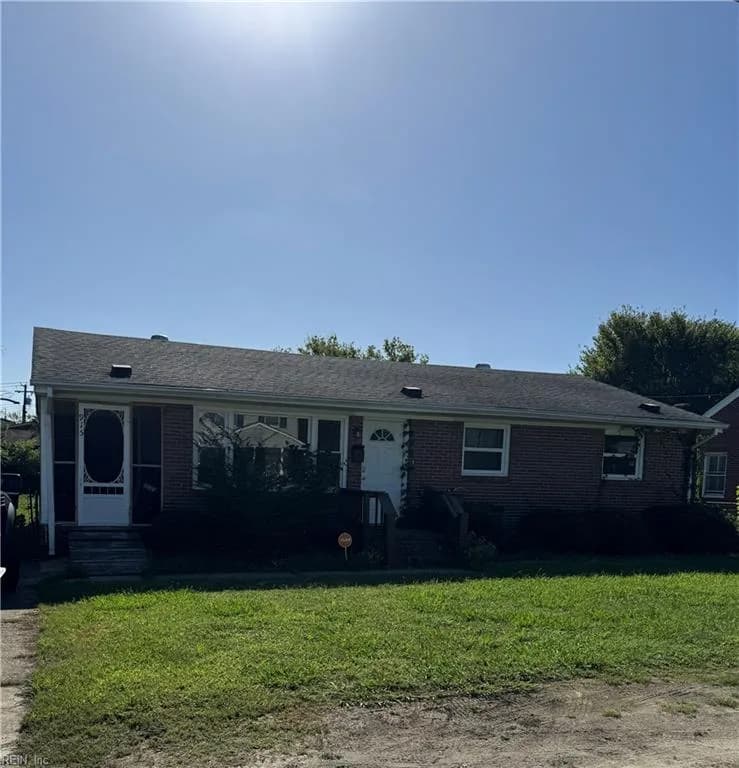 915 Langley AVE, HAMPTON VA 23669 - Main photo