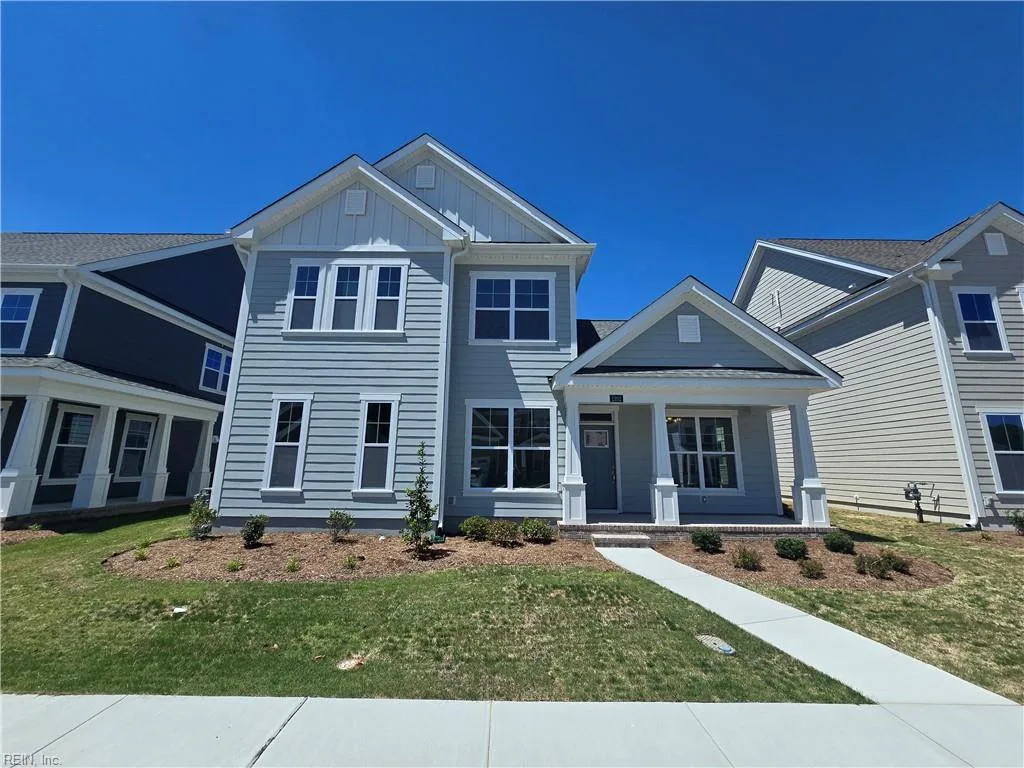 2202 Captiva LN, Chesapeake — 4 bed Residential, 2,194 sqft