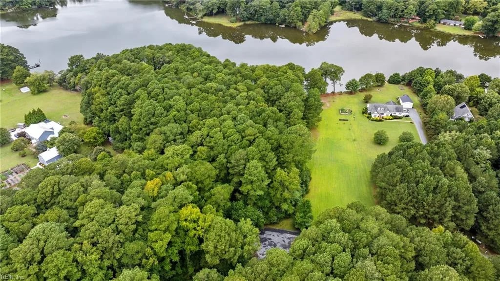 1.1+AC Woodfield DR, BELLEHAVEN VA 23306
