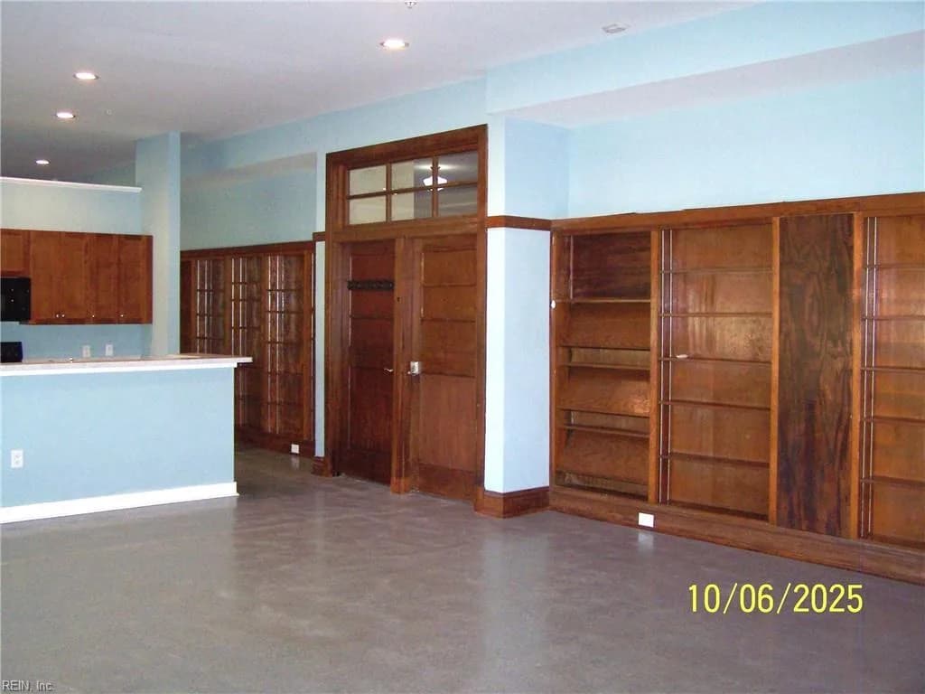 680 Oak ST #111, FRANKLIN VA 23851 - Photo 5