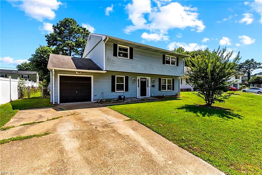 8 Toledo CT, HAMPTON VA 23666 - Main photo